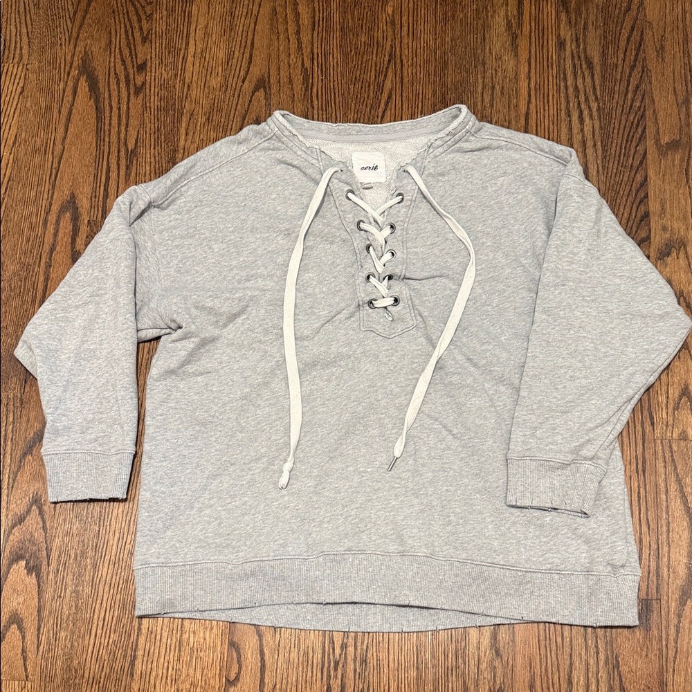 Aerie Light Gray Lace-Up Top‎